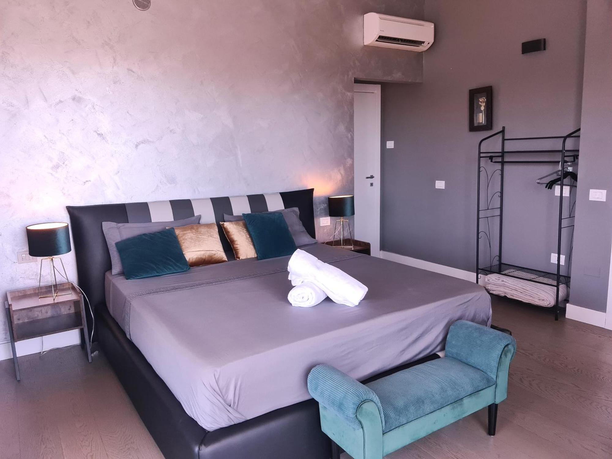 Penthouse Genneruxi Hotel Cagliari Kültér fotó